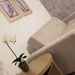 Village Hotel 4*