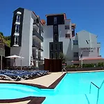 Hotel Village
