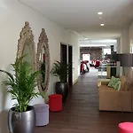 Hotel Village