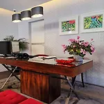 Village Hotel 4*