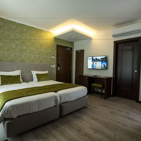 Village Otel Santa Cruz (Madeira)