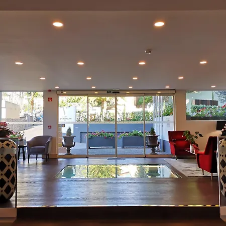 Village Santa Cruz (Madeira)