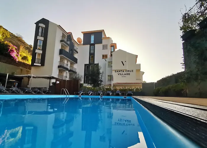 Santa Cruz Village Hotel 4*