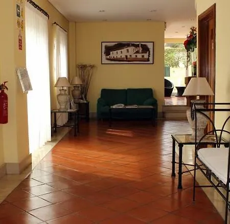 Village Otel Santa Cruz (Madeira)