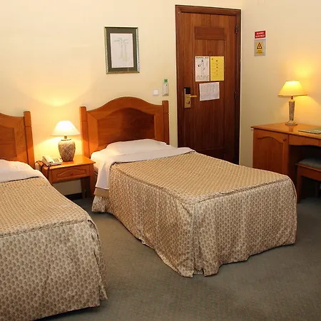 Santa Cruz Village 4*