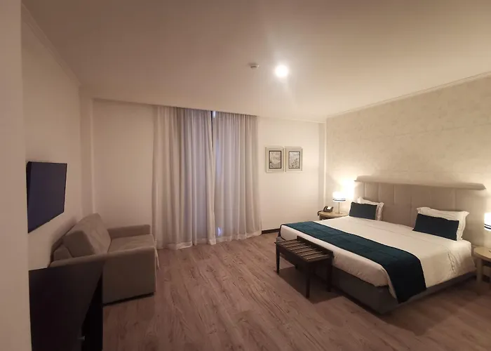 Village Hotell Santa Cruz (Madeira)