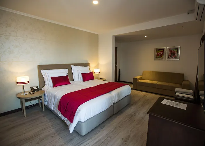 Village 산타 크루즈