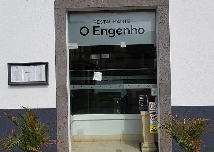 Village Hotell Santa Cruz (Madeira)